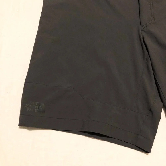 North Face Mens Size 36 Black  Shorts - Picture 5 of 16